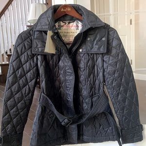 Burberry Short Finsbridge Belted Quilted Hood Coat